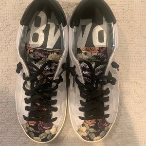 P448 John floral print original. low-top snakeskin-embossed textures.